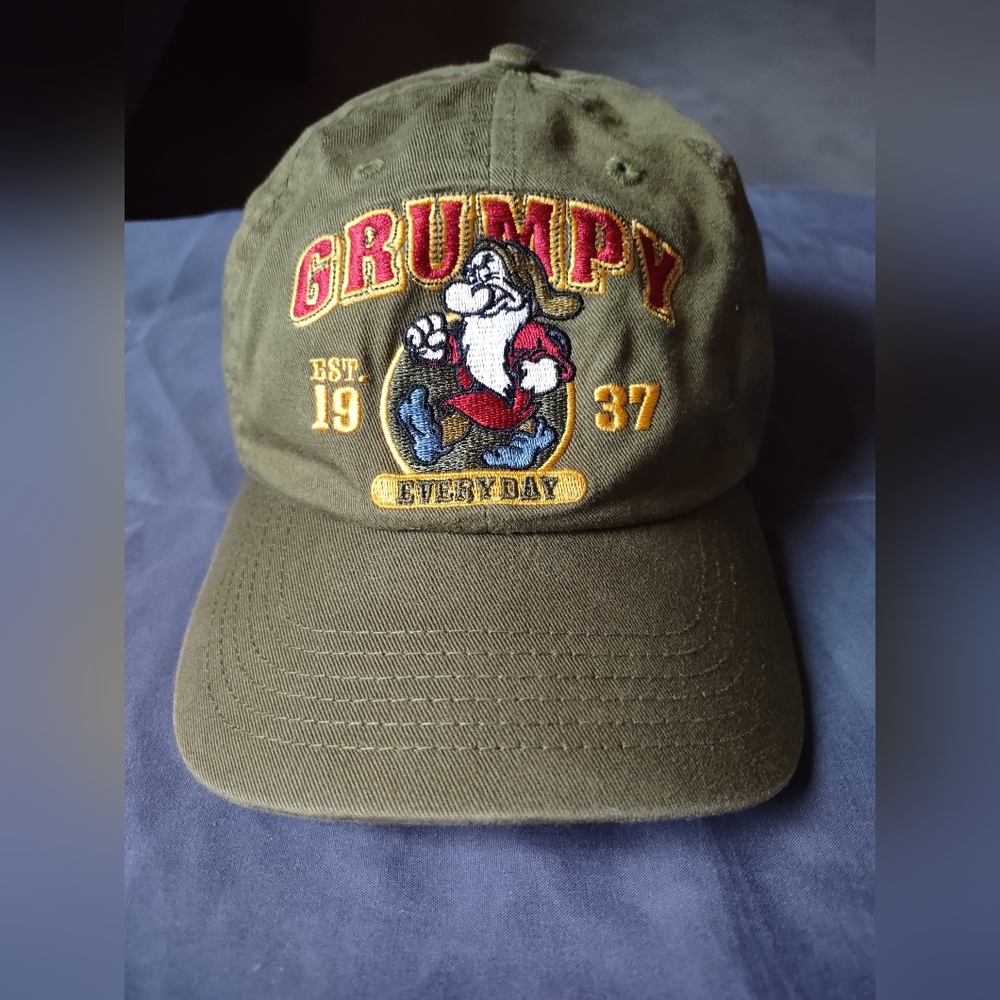 Disney Store Grumpy Olive Green Cap/One size